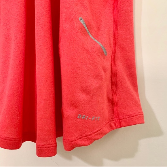 🌸NIKE Dri-Fit Red Split Strap Racerback Tank - Picture 5 of 6